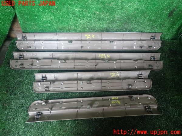 1UPJ-9239747740]プレジデントJS(PG50)スカッフプレート 中古_2