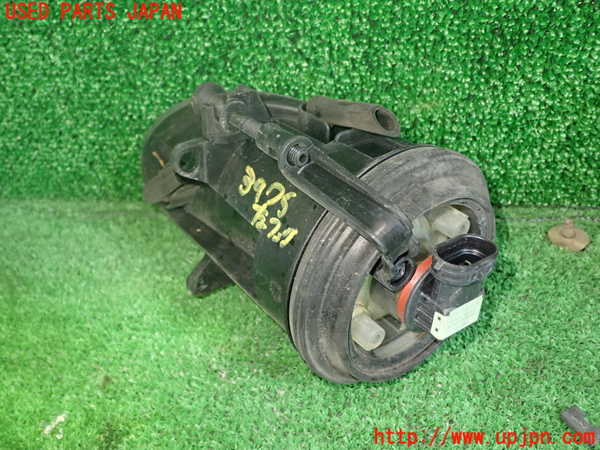 1UPJ-9239751182]アウディ・TT クーペ(8JCDA)左フォグ 中古_3
