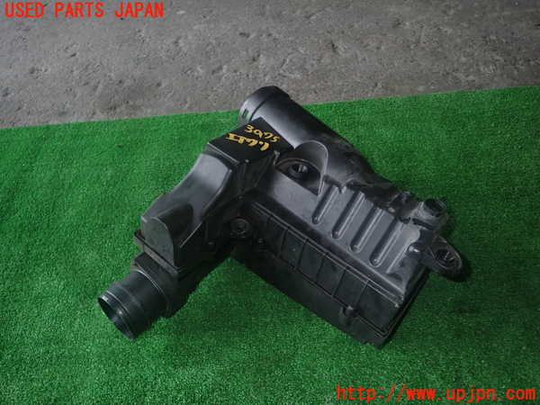 1UPJ-9239752560]アウディ・TT クーペ(8JCDA)エアクリーナーボックス 中古_2