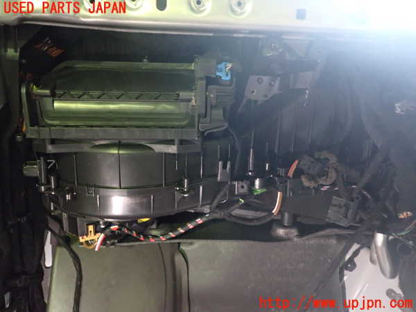 1UPJ-9239756081]アウディ・TT クーペ(8JCDA)エバポレーター1 中古_3