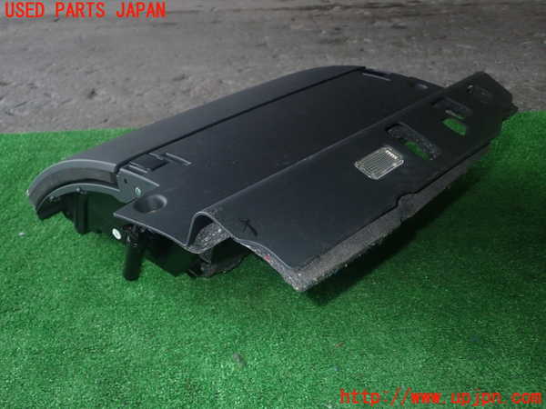1UPJ-9239757516]アウディ・TT クーペ(8JCDA)グローブボックス1 中古_3