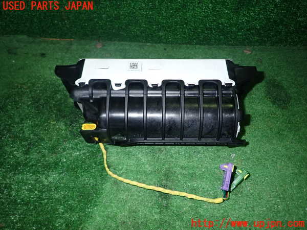 1UPJ-9239757870]アウディ・TT クーペ(8JCDA)助手席側エアバッグカバー 中古_2