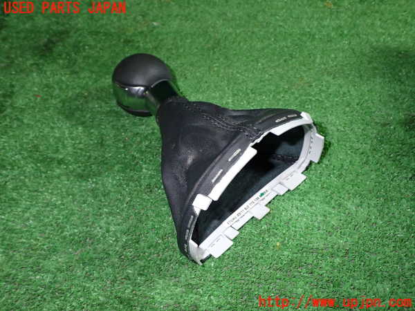 1UPJ-9239757570]アウディ・TT クーペ(8JCDA)シフトノブ 中古_2