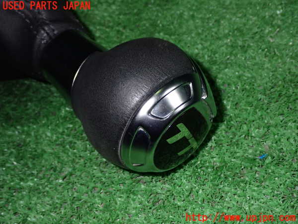 1UPJ-9239757570]アウディ・TT クーペ(8JCDA)シフトノブ 中古_3