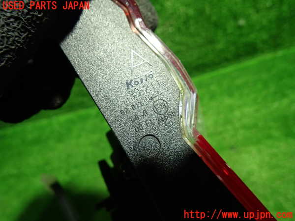 1UPJ-9239761552]カムリハイブリッド(AXVH70)左リアフィニッシャー 中古_2
