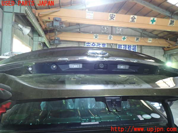 1UPJ-9239761500]カムリハイブリッド(AXVH70)トランク 中古_2