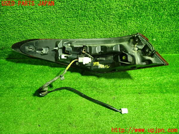 1UPJ-9239761530]カムリハイブリッド(AXVH70)右テールランプ 中古_2