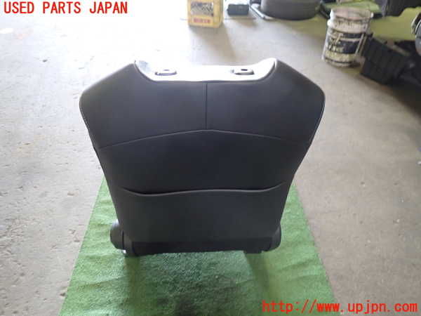 1UPJ-9239767065]カムリハイブリッド(AXVH70)助手席シート 中古_4