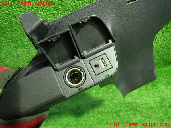 1UPJ-9239767691]カムリハイブリッド(AXVH70)内装トリム類1 中古_2