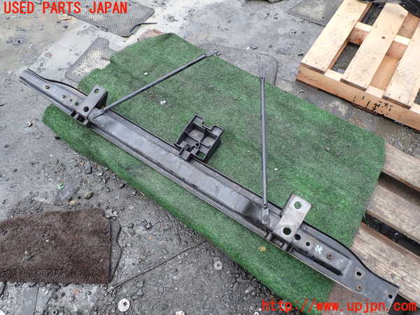 1UPJ-9239771014]ジープ・グランドチェロキー(WK36A)フロントバンパーホースメント 中古_2