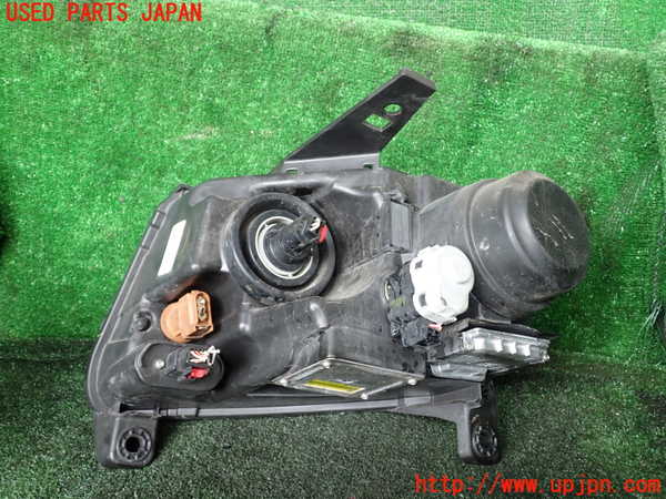 1UPJ-9239771130]ジープ・グランドチェロキー(WK36A)右ヘッドライト HID 中古_3