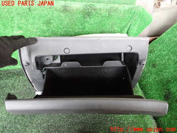 1UPJ-9239777516]ジープ・グランドチェロキー(WK36A)グローブボックス1 中古_2