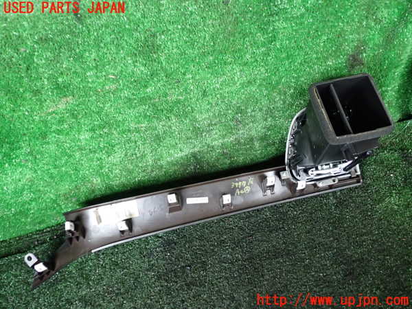 1UPJ-9239777527]ジープ・グランドチェロキー(WK36A)エアコン吹き出し口2 (左) 中古_2