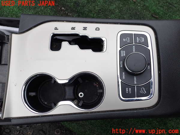 1UPJ-9239777540]ジープ・グランドチェロキー(WK36A)センターコンソール 中古_2