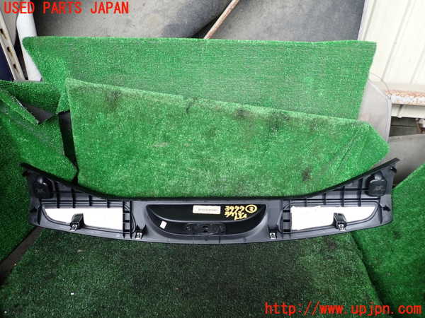 1UPJ-9239777773]ジープ・グランドチェロキー(WK36A)ラゲッジトレイ3 中古_2