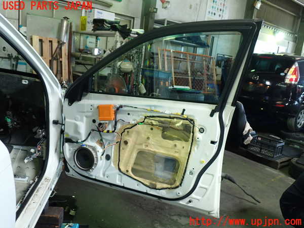 1UPJ-9239781230]クラウン ロイヤル(GRS180)右前ドア NSG M5O5 中古_5