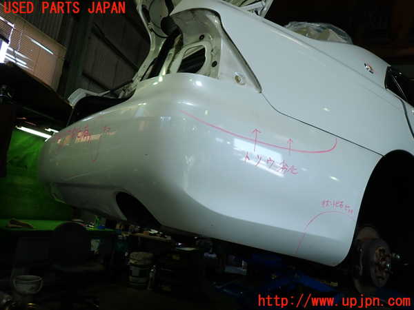1UPJ-9239781610]クラウン ロイヤル(GRS180)リアバンパー 中古_2