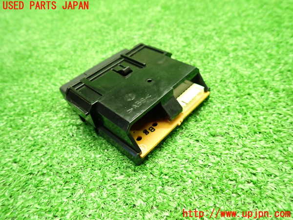 1UPJ-9239786290]クラウン ロイヤル(GRS180)ハザードスイッチ 中古_3