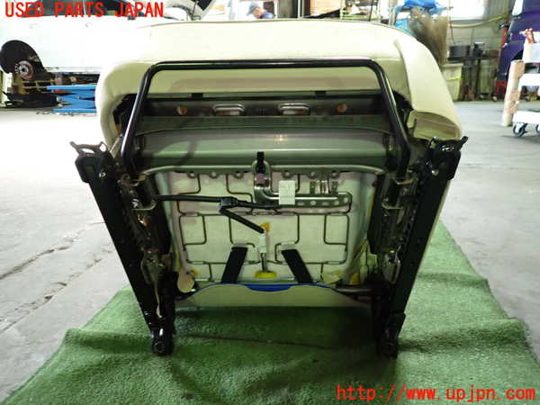 1UPJ-9239787065]クラウン ロイヤル(GRS180)助手席シート 中古_5
