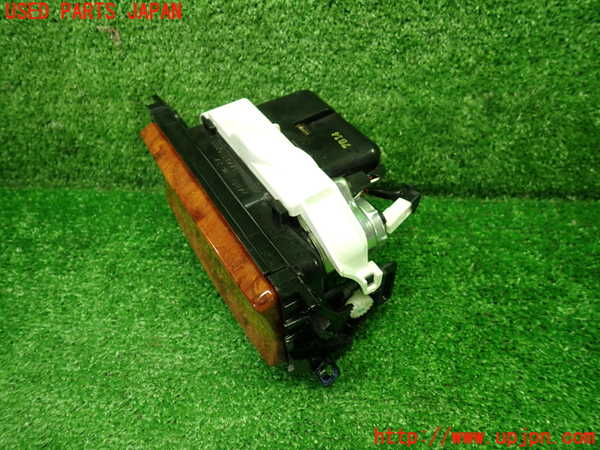1UPJ-9239787821]クラウン ロイヤル(GRS180)灰皿1 中古_2