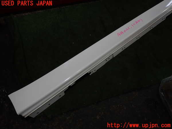 2UPJ-9239791390]BMW 320i(3B20)右サイドステップ 中古 (F30)_4