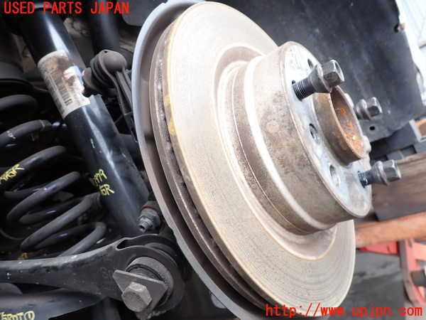 2UPJ-9239794300]BMW 320i(3B20)右リアナックルハブ 中古 (F30)_2