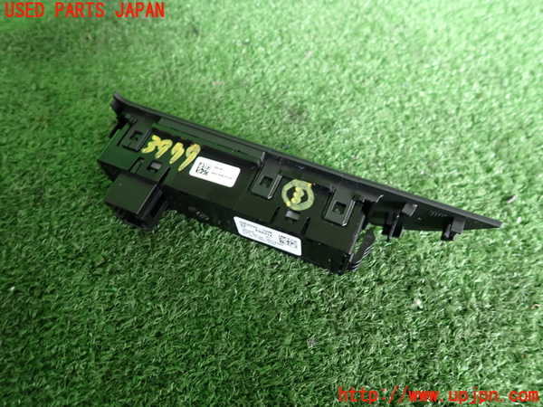 2UPJ-9239796308]BMW 320i(3B20)スイッチ3 (ECO PRO) 中古 (F30)_2