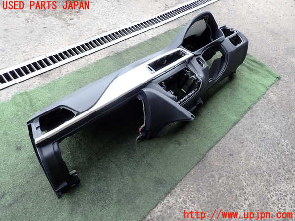 2UPJ-9239797505]BMW 320i(3B20)ダッシュボード 中古 (F30)_2