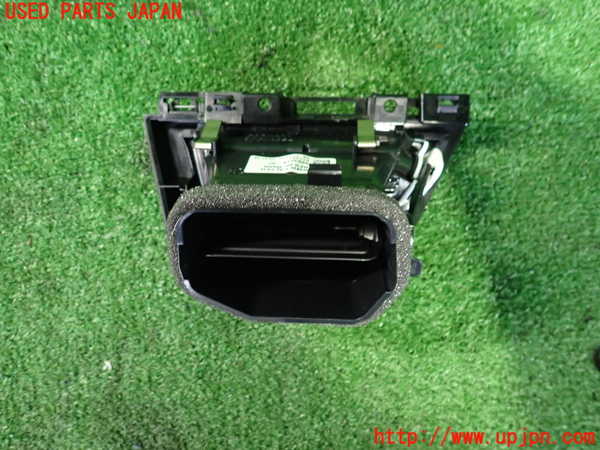 2UPJ-9239797528]BMW 320i(3B20)エアコン吹き出し口3 (左) 中古 (F30)_2