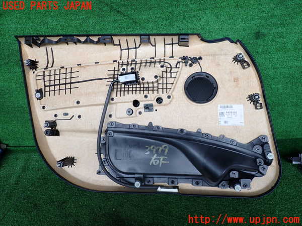 2UPJ-9239791234]BMW 320i(3B20)右前ドア内張り 中古 (F30)_3