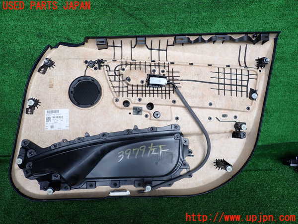 2UPJ-9239791264]BMW 320i(3B20)左前ドア内張り 中古 (F30)_3