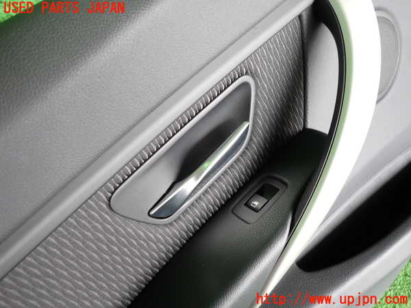 2UPJ-9239791324]BMW 320i(3B20)左後ドア内張り 中古 (F30)_2