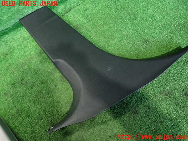 2UPJ-9239797670]BMW 320i(3B20)左センターピラートリム 中古 (F30)_3