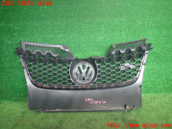 2UPJ-9239801050]VW ゴルフ GTI(1KAXX)ラジエターグリル 中古_2