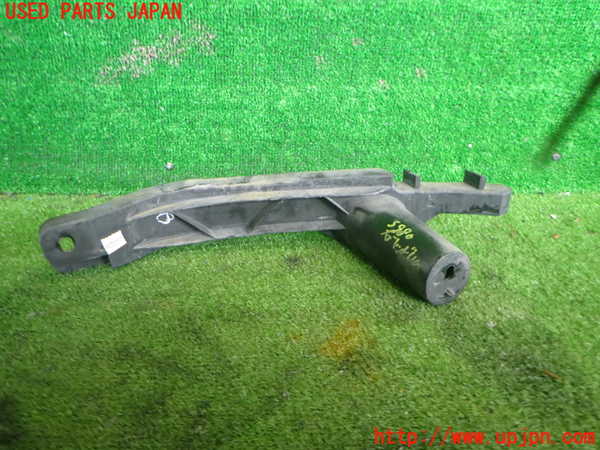 2UPJ-9239801140]VW ゴルフ GTI(1KAXX)右ヘッドライトリム 中古_2