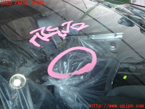 2UPJ-9239801195]VW ゴルフ GTI(1KAXX)フロントガラス 中古(43R-001051 M2116B)_2