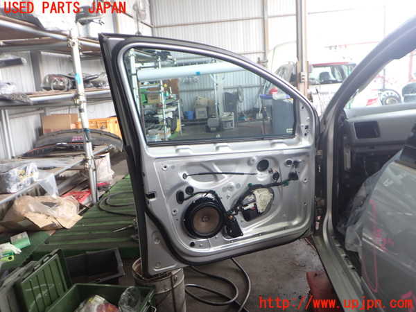 2UPJ-9239801260]VW ゴルフ GTI(1KAXX)左前ドア 中古(43R-001057 M635)_5