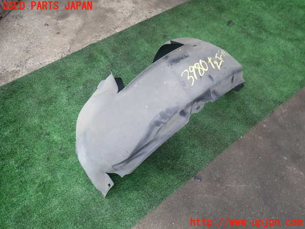 2UPJ-9239801092]VW ゴルフ GTI(1KAXX)左前フェンダーライナー 中古_2