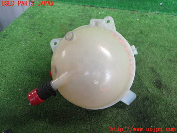 2UPJ-9239802410]VW ゴルフ GTI(1KAXX)ラジエータータンク 中古_3