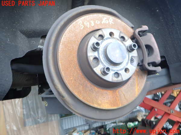 2UPJ-9239804300]VW ゴルフ GTI(1KAXX)右リアナックルハブ 中古_2