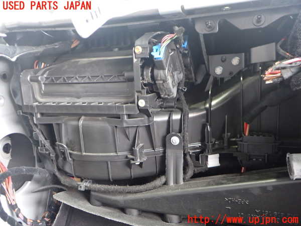 2UPJ-9239806081]VW ゴルフ GTI(1KAXX)エバポレーター1 中古_4
