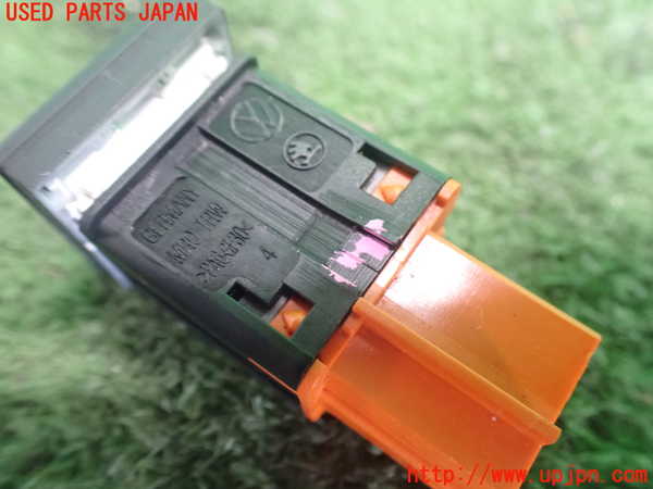 2UPJ-9239806307]VW ゴルフ GTI(1KAXX)スイッチ2 (ジャンク品) 中古_3