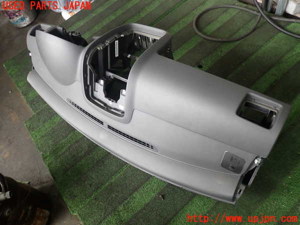 2UPJ-9239807505]VW ゴルフ GTI(1KAXX)ダッシュボード 中古_3