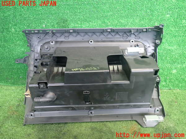 2UPJ-9239807516]VW ゴルフ GTI(1KAXX)グローブボックス1 中古_3