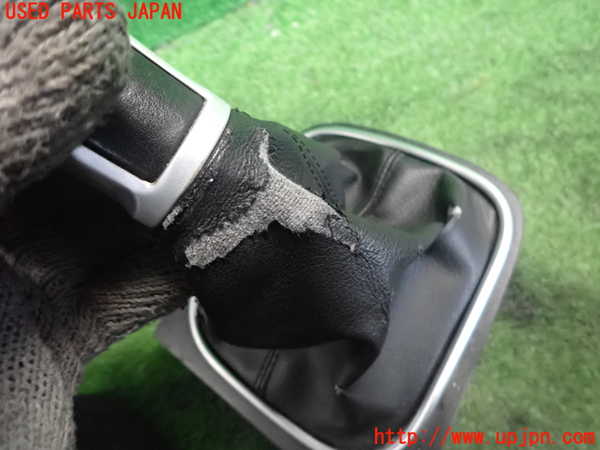 2UPJ-9239807570]VW ゴルフ GTI(1KAXX)シフトノブ 中古_3