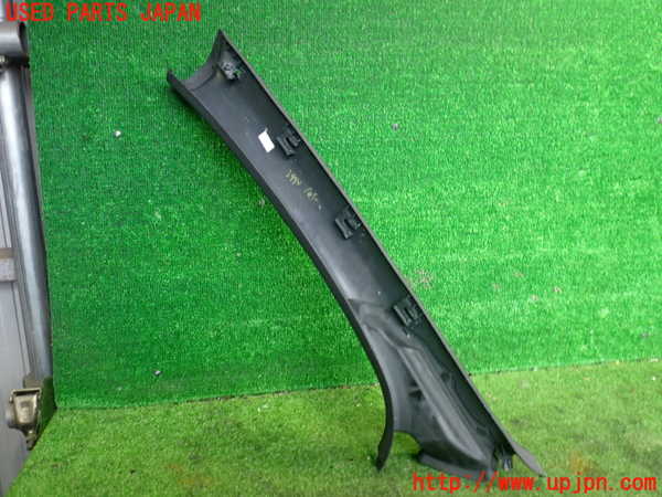 2UPJ-9239807655]VW ゴルフ GTI(1KAXX)右フロントピラートリム 中古_2