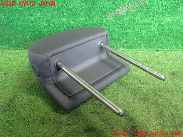 2UPJ-9239807070]VW ゴルフ GTI(1KAXX)助手席ヘッドレスト 中古_4