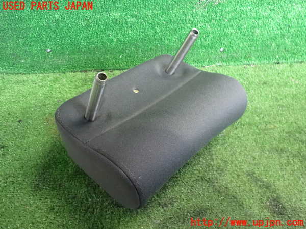 2UPJ-9239807130]VW ゴルフ GTI(1KAXX)真中2列目ヘッドレスト 中古_4