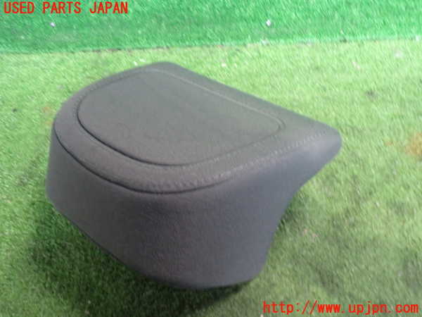 2UPJ-9239807180]VW ゴルフ GTI(1KAXX)左2列目ヘッドレスト 中古_3