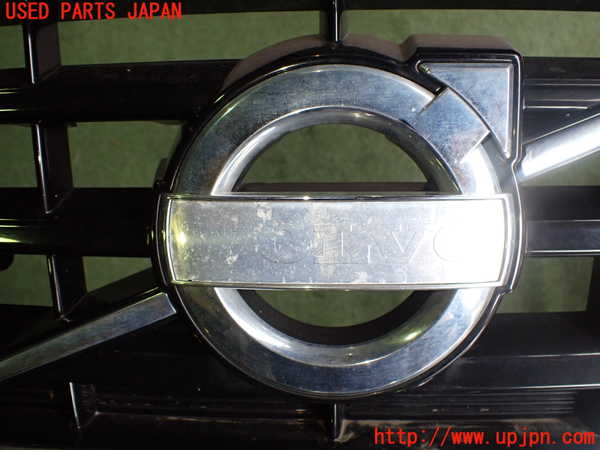 2UPJ-9239811010]ボルボ・V40(MB4164T)フロントバンパー 中古_4